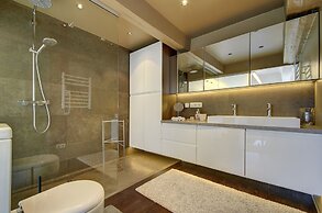 Loft 66&65 Panoramic View