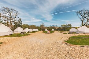 Herston Caravan & Campsite