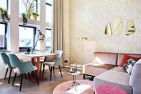 The Anthony Hotel
