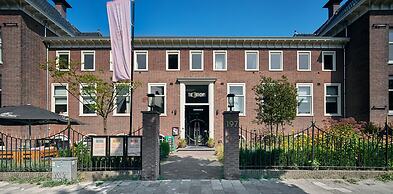 The Anthony Hotel