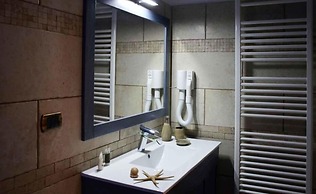 B&B Anemos