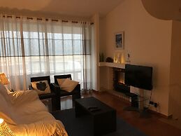 Casa do Mar -Sea House