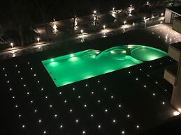 Domus Grand Hotel