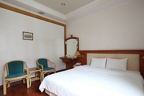 Long Shan Hotel
