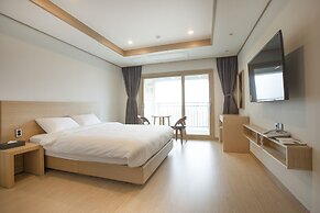 Run Hotel