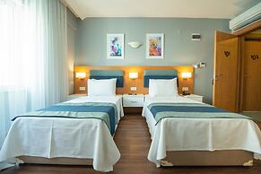 Big Point Hotel