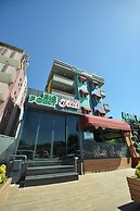 Big Point Hotel