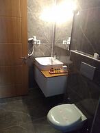 Big Point Hotel
