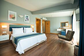 Big Point Hotel