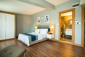 Big Point Hotel