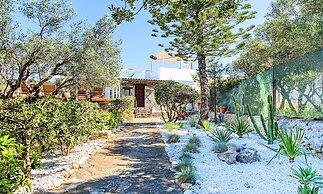 Cretan Lodge Private Heated Pool