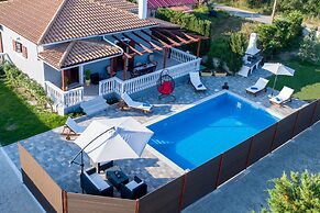 Pothos Villas