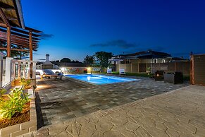 Pothos Villas
