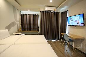 Bangkok Oasis Hotel