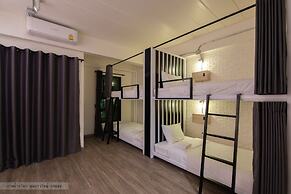 Bangkok Oasis Hotel
