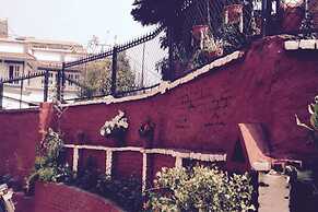 Dev Guest House