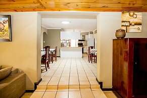 Oria Lodge - Summer Greens