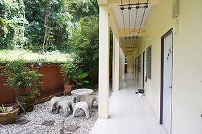 Palmy Home