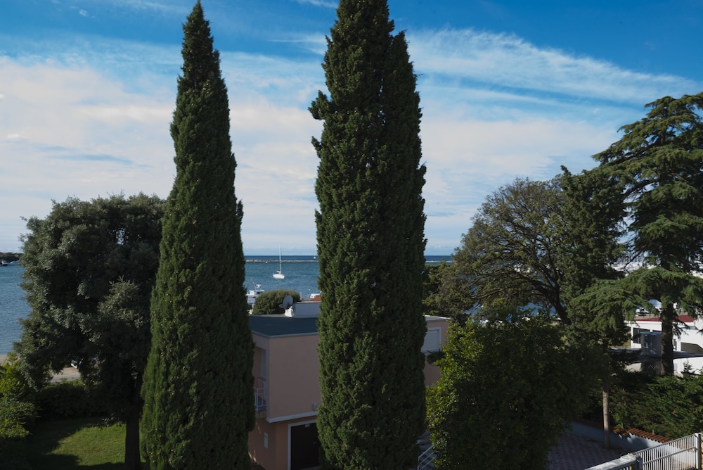 Apartments Villa Nona