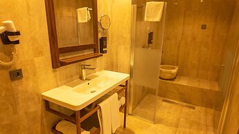Aqua Mount Hotel Thermal Spa Hot Spring