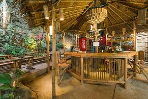 La Luz Beach Resort