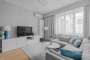 UNIT Centrum deLuX Plac Zbawiciela