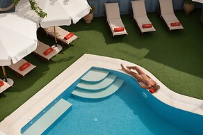 Anna Platanou Hotel