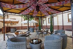 Navruz Hotel