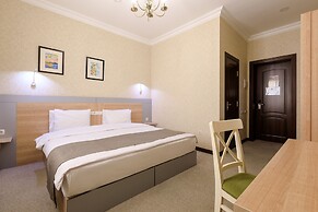 Navruz Hotel