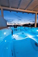 Anna Platanou Suites