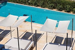 Anna Platanou Suites