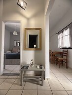 Kasteli Studios & Apartments