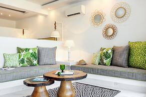 Villa D'Oro - Luxury Villas & Suites