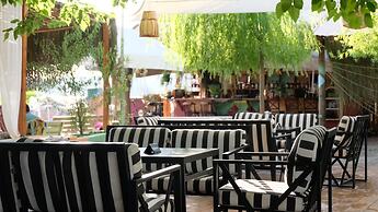 Kiraz Beach Otel