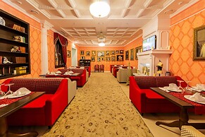 7 Avenue Hotel & SPA