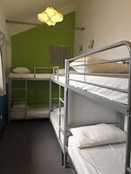 Campbell Inn - Hostel