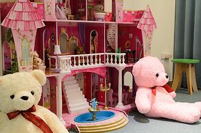 Elsa House