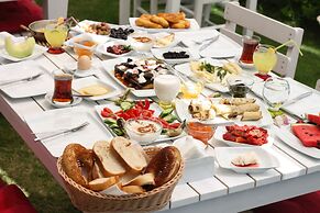 Grand Alacati Boutique Hotel
