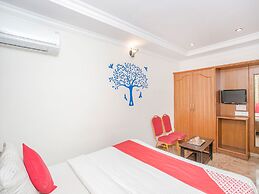 OYO 10821 Sree Balaji Residency