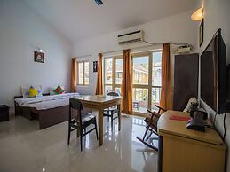 OYO 13345 Home Courtyard Chapora