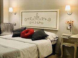 Isabel Guest House