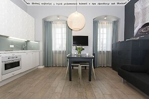 Patio Apartamenty