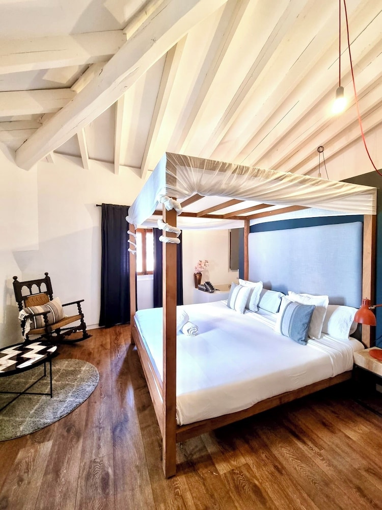 Lluna Aqua Soller Hotel
