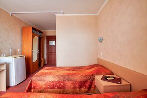 WaterLoo Hotel