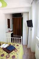 Ayroom