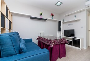 New Big Apple Apartment PTS Granada Canovas