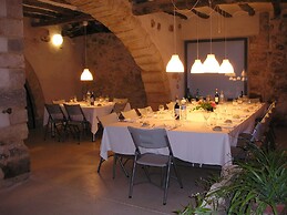 Cal Maginet Hotel