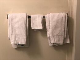 Westwind Motor Inn