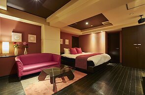 Hotel Love