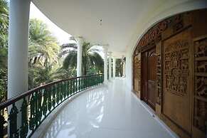 The Garden Bungalow